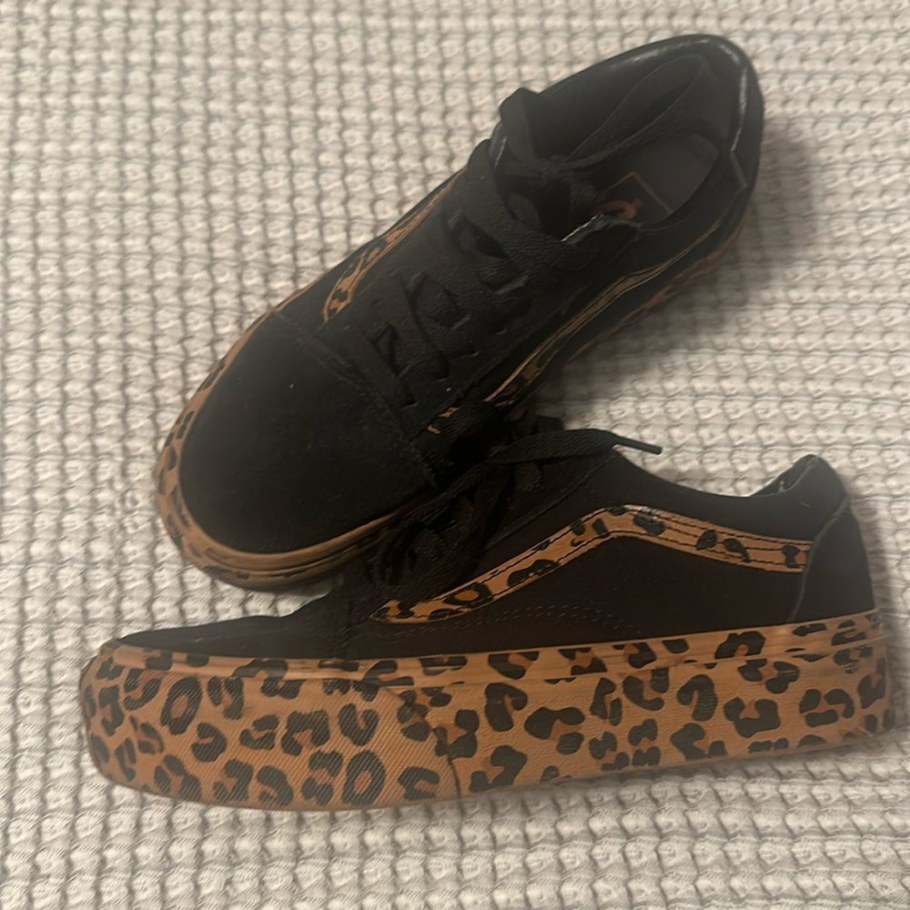 COPY - Vans cheetah print 7.5
